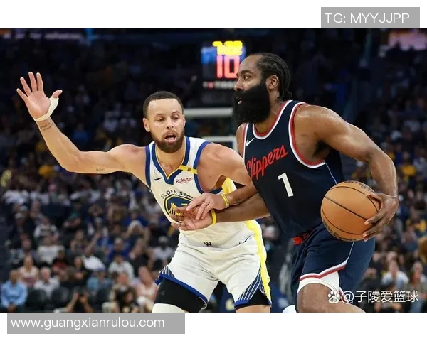 勇士击败76人，保持东部榜首位置