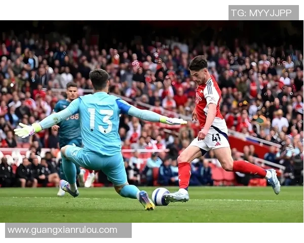 新曼联惨遭曼城3-0血洗,战平利物浦后曼城登顶英超榜,霸主归来!