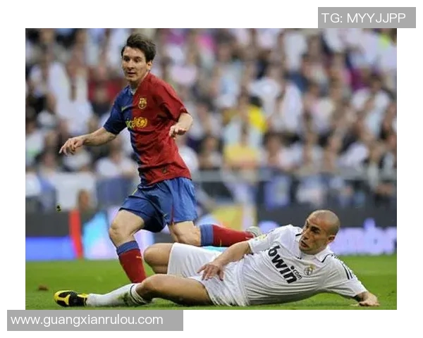 皇马狂胜巴萨，梅西遭遇惨痛失守！