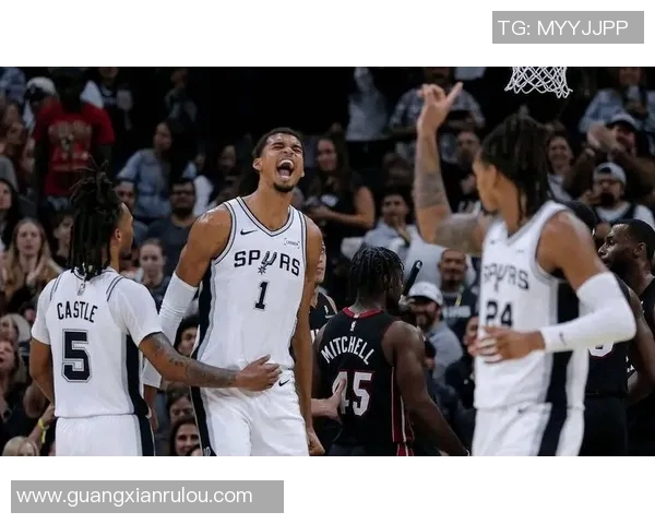 马刺主帅赞中国男篮表现:有潜力成为强队